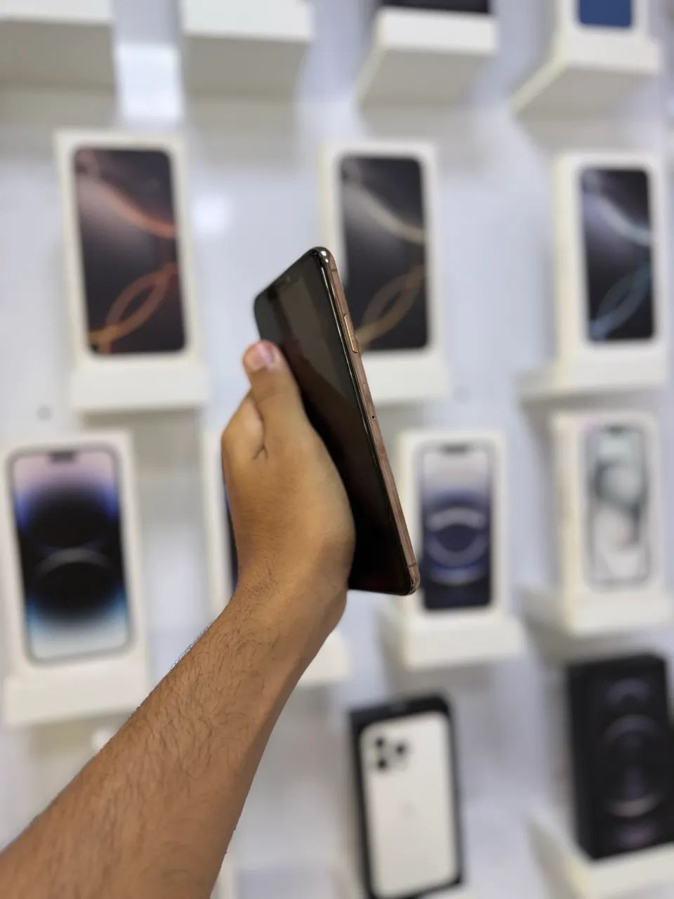 IPHONE XS MAX 64 GB DOURADO  - Foto 5