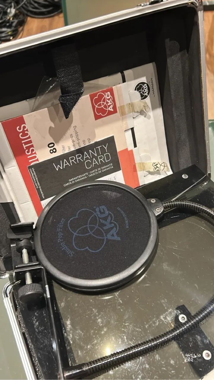 AKG 414 XLII - Microfone Condensador - Foto 4