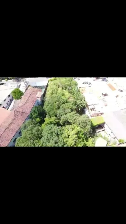 TERRENO COMERCIAL em SALVADOR - BA, PITUAÇU