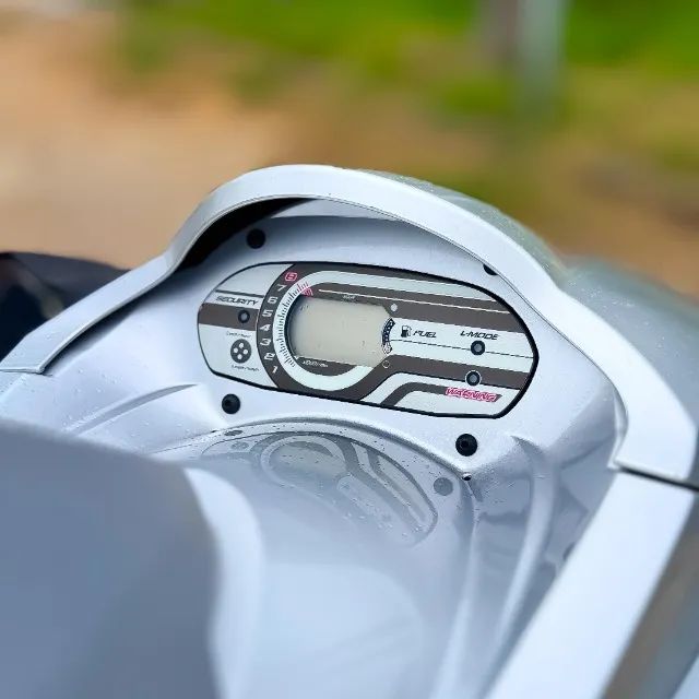 JETSKY YAMAHA VX CRUISER WAVE RUNNER 1100CC 159HORAS APENAS 2012 - Foto 2