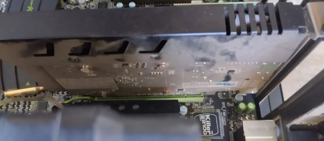 placa de vídeo GT 710 Colorful - Foto 2