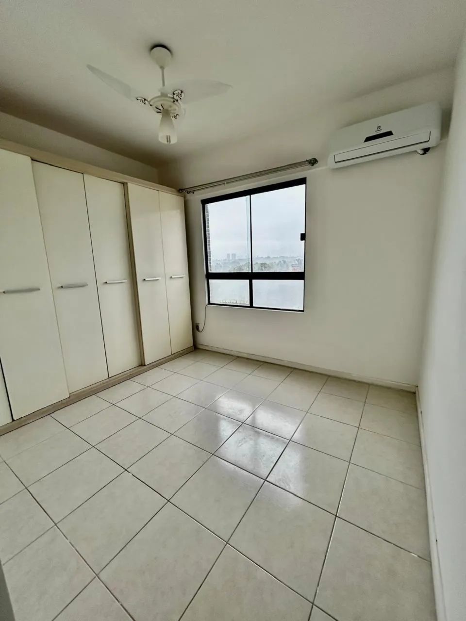 2/4 imbui varanda suíte lindo abaixo do valor  - Foto 2