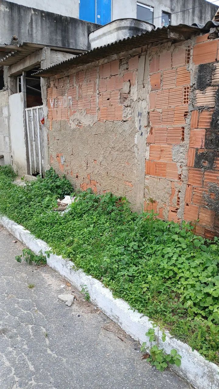 Vendo casa em caminho de Búzios  , Tangará  Cabo  frio 
