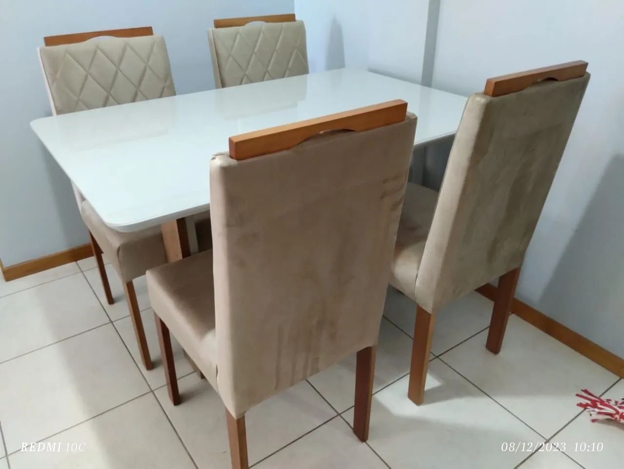 Mesa de Jantar com 4 Cadeiras  madeira maciça  - Foto 4
