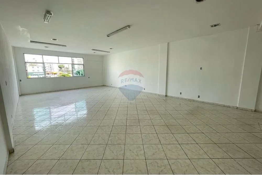 Sala Comercial Pronta com 60m² á venda por R$320.000,00 - Vila da Penha -RJ