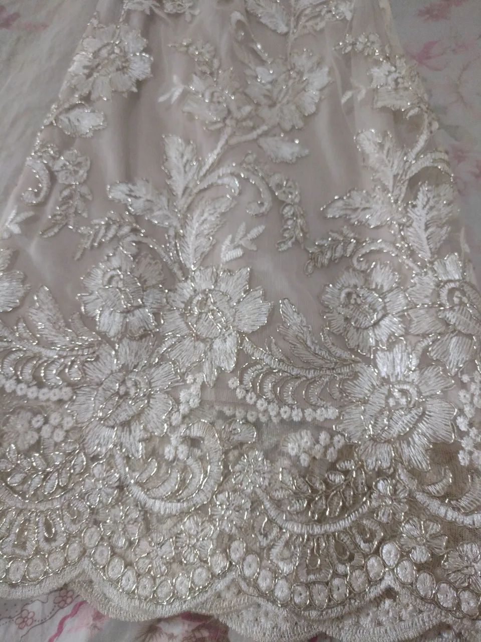 Vestido de renda nude para festa - Foto 3