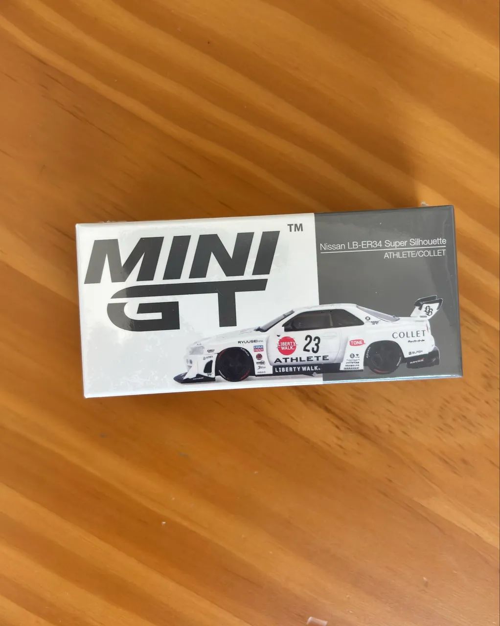 MiniGT Skyline R34 LBWK - Hobbies e coleções - Santa Mônica Popular ...