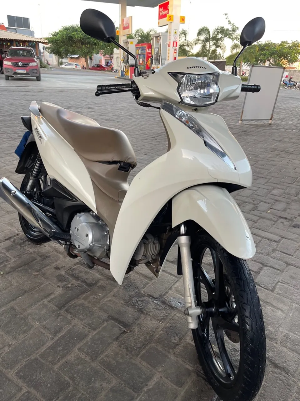 Biz 125