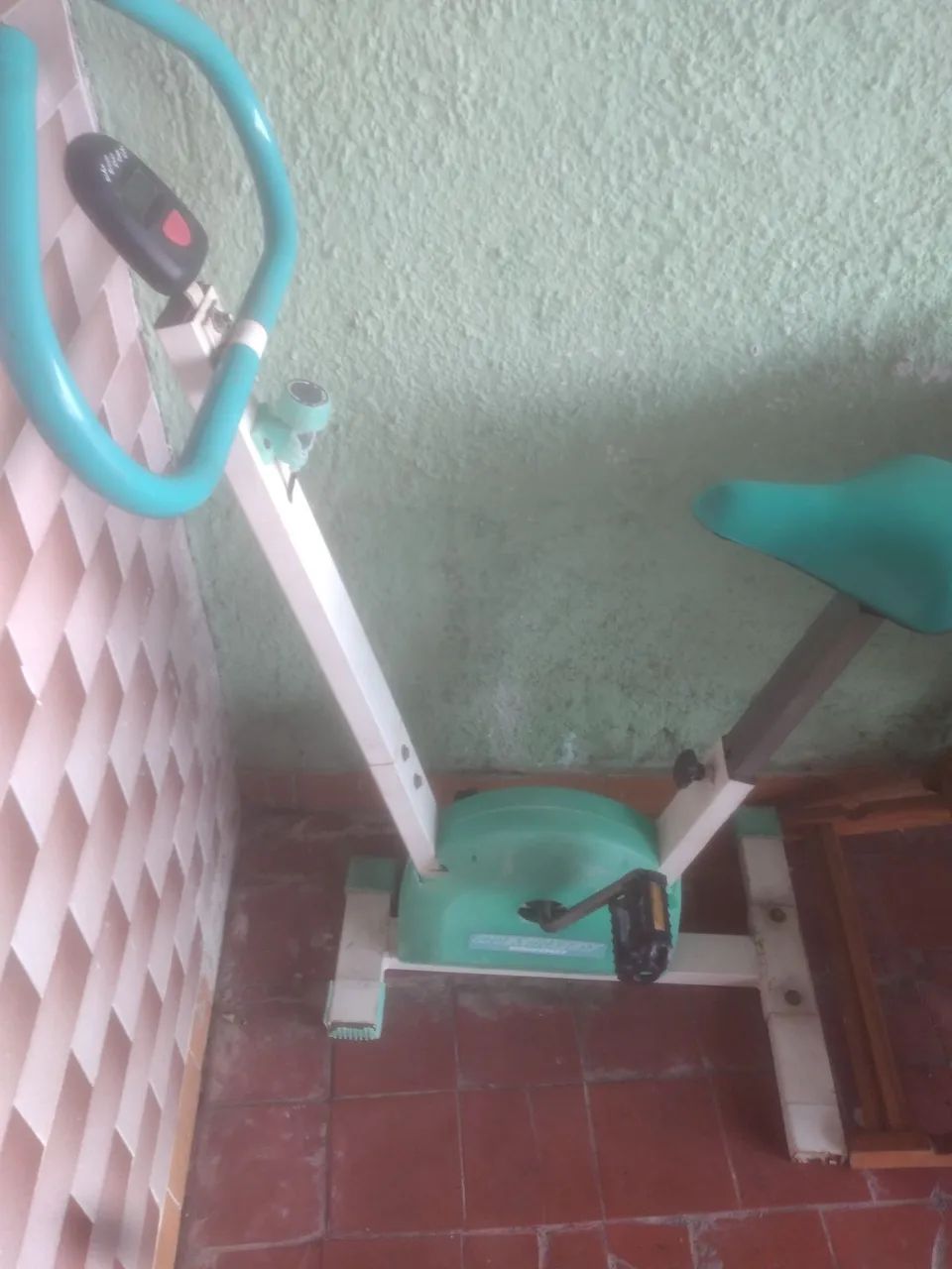 BICICLETA ERGOMETRICA.