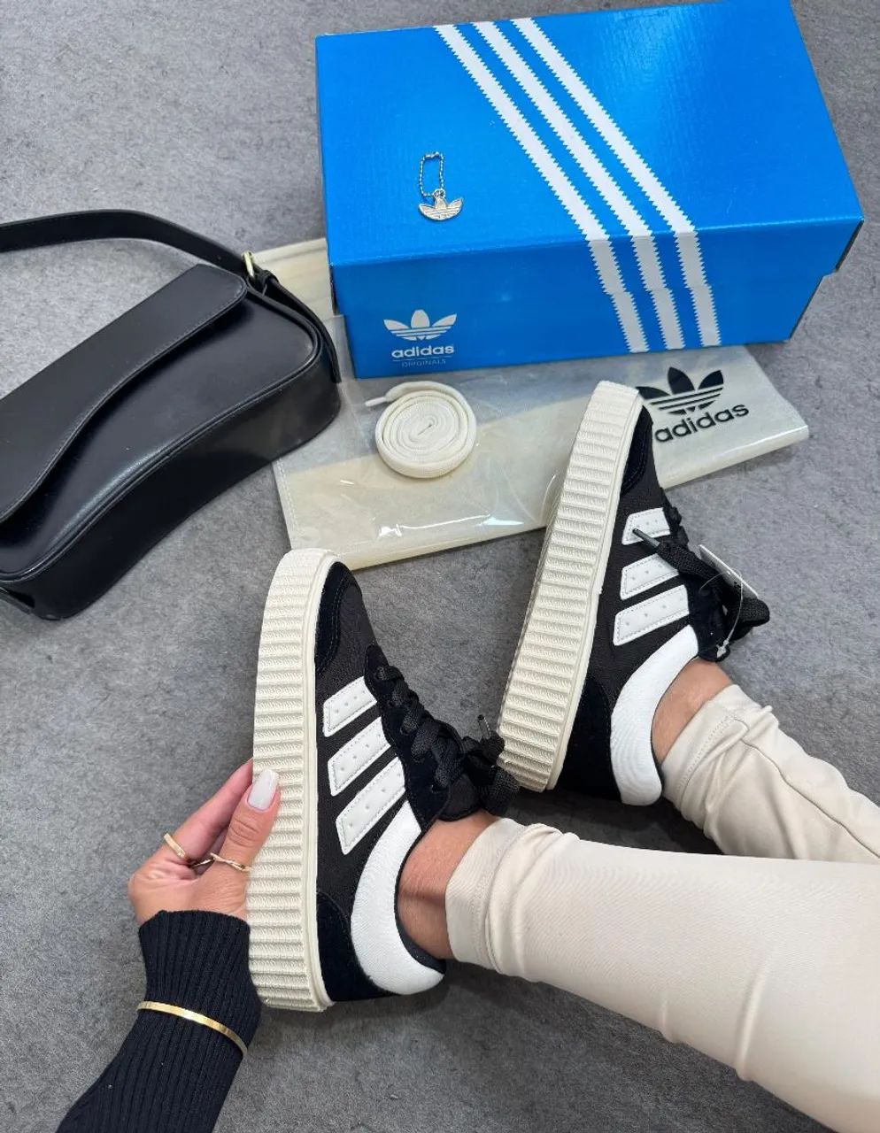 Tênis Adidas Space - Foto 4