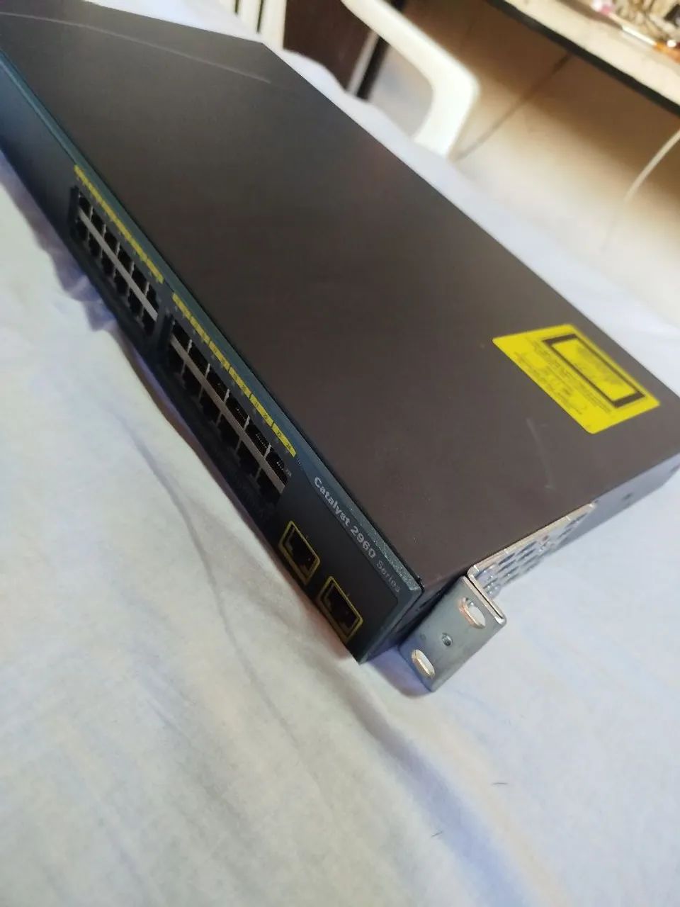 Hub 24 portas Cisco - Foto 5