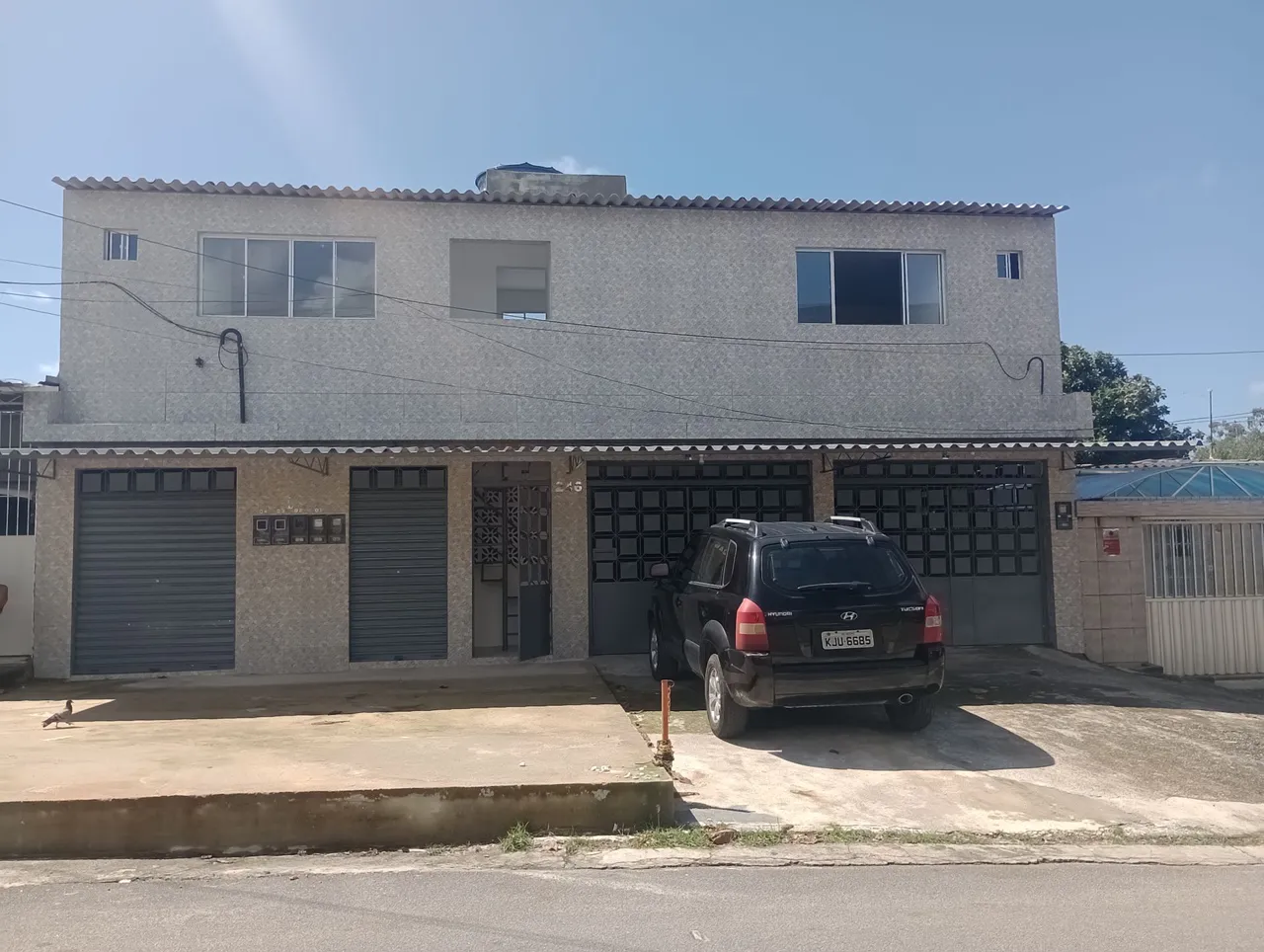 Alugam-se Salas Comerciais