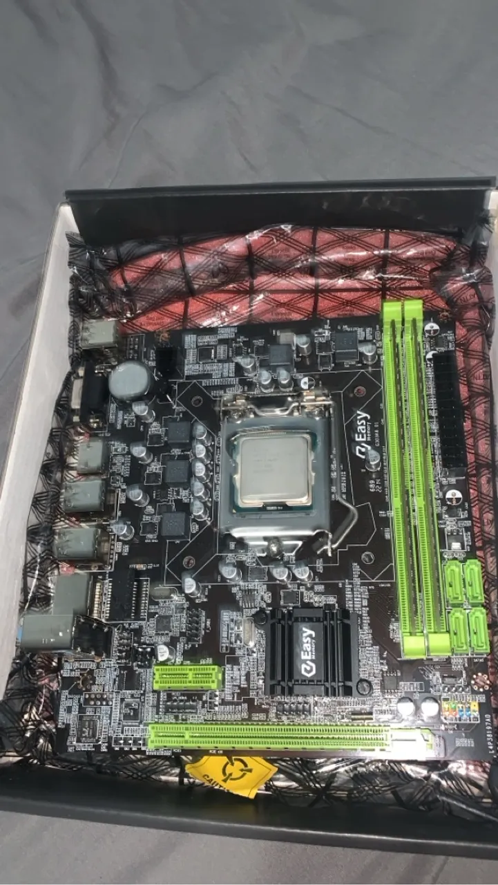 Placa mãe lga 1550 com i7 3770