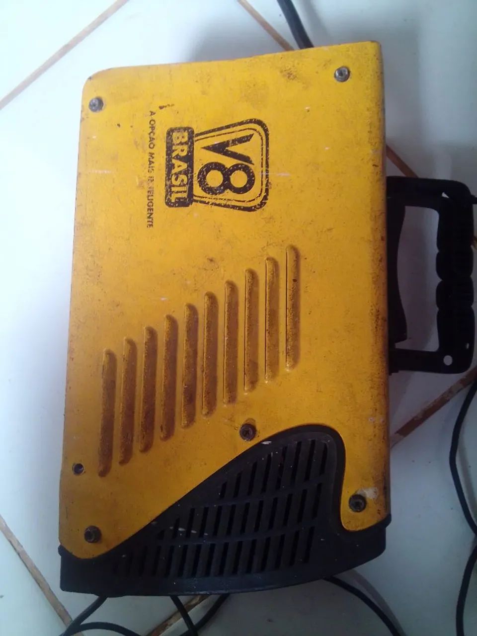 Vendo máquina de Solda V8 Brasil