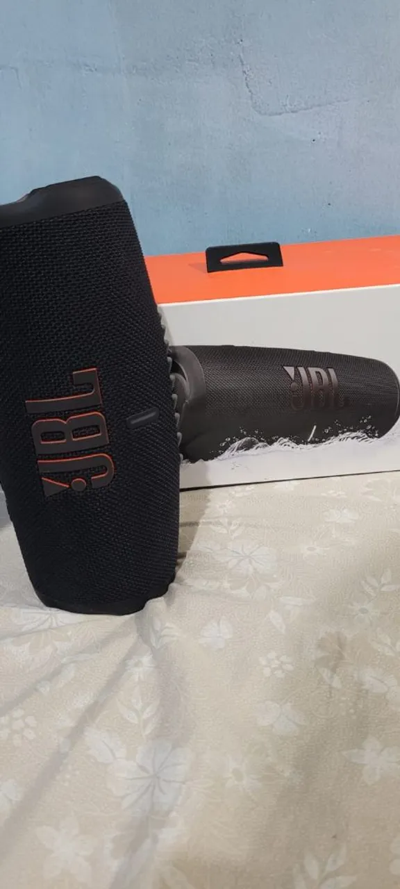 Caixa de som JBL Charge 5 Com Caixa, Manual e Nota fiscal