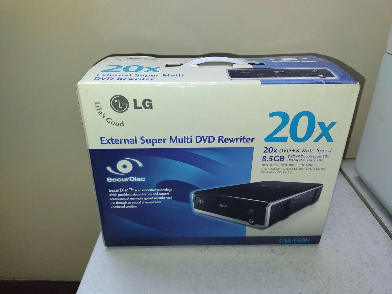 Drive Dvd e Cd Externo, via Cabo USB, cabos, ainda tenho a caixa. - Foto 4