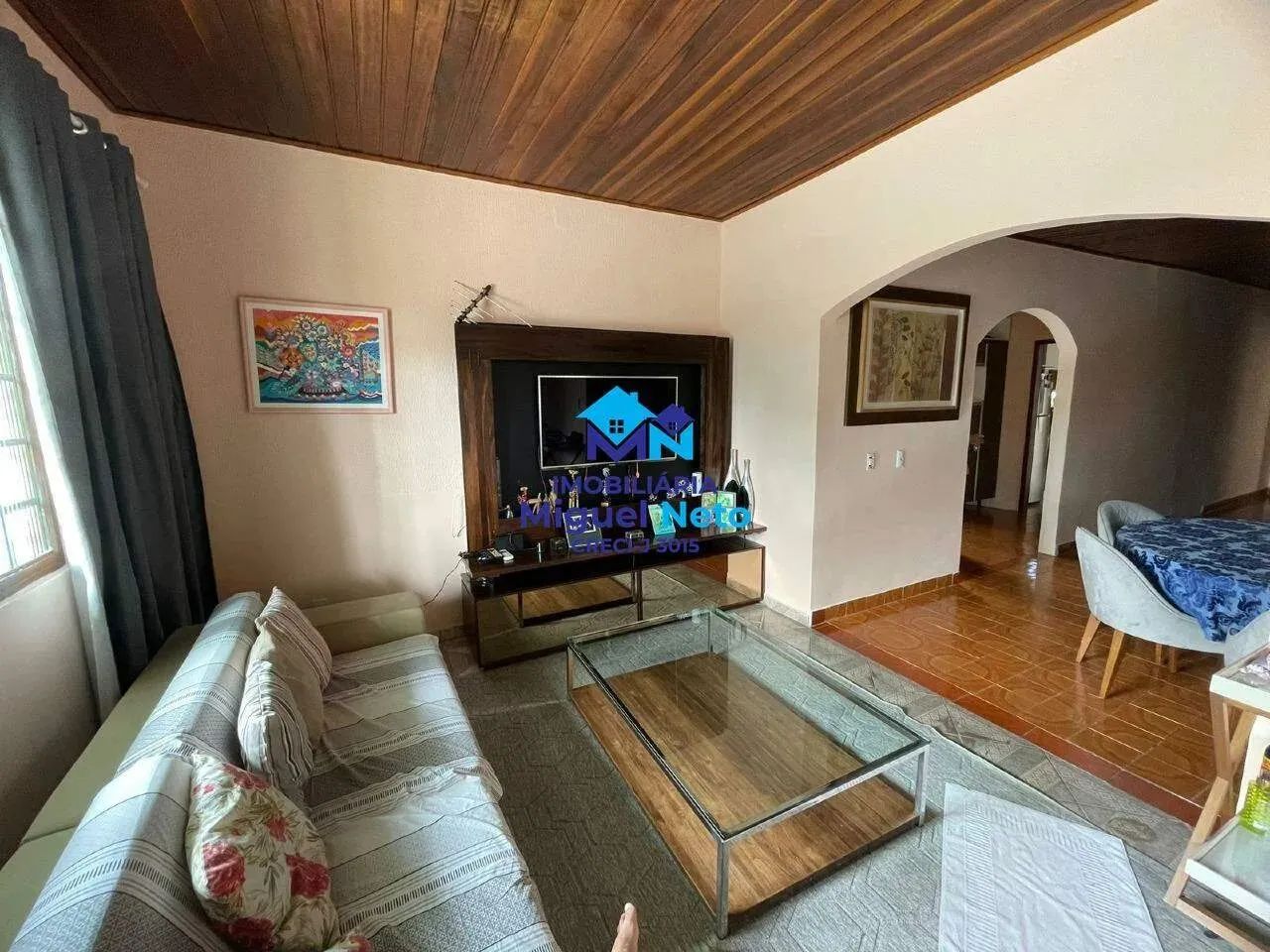 CASA TÉRREA COM 03 QUARTOS E EXCELENTE LOCALIZAÇÃO - BAIRRO LIBERDADE - Foto 2