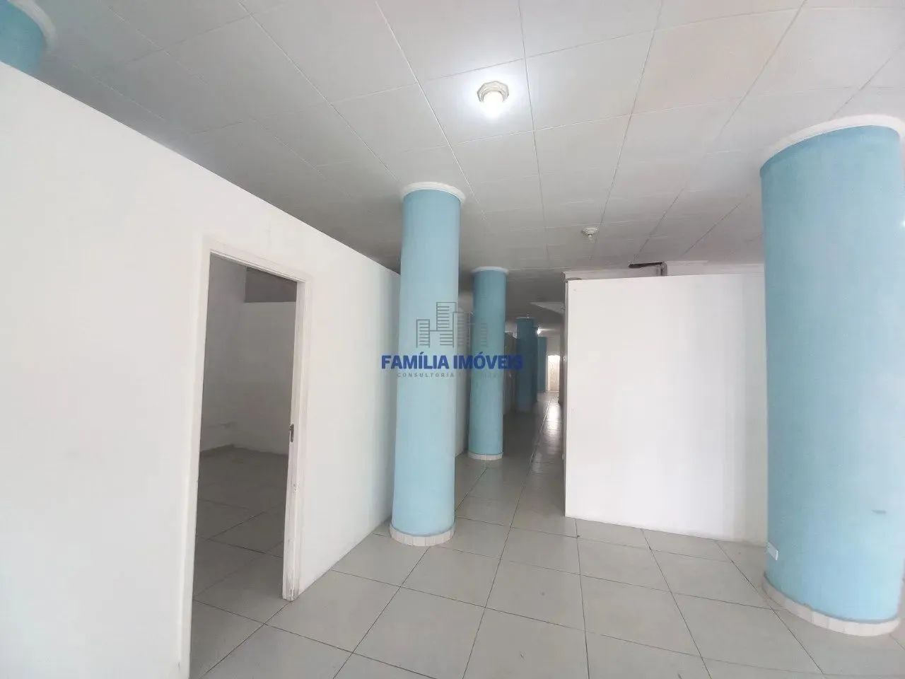 Loja para alugar, 430 m² - Itararé - São Vicente/SP - Foto 10