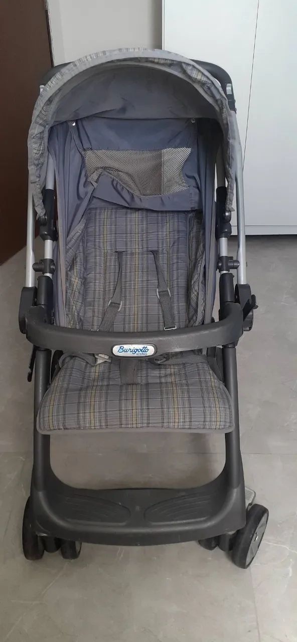 Vende-se carrinho de bebê da marca Burigotto.  - Foto 5