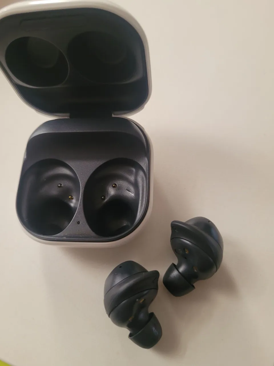 Fone de ouvido Samsung Galaxy Buds