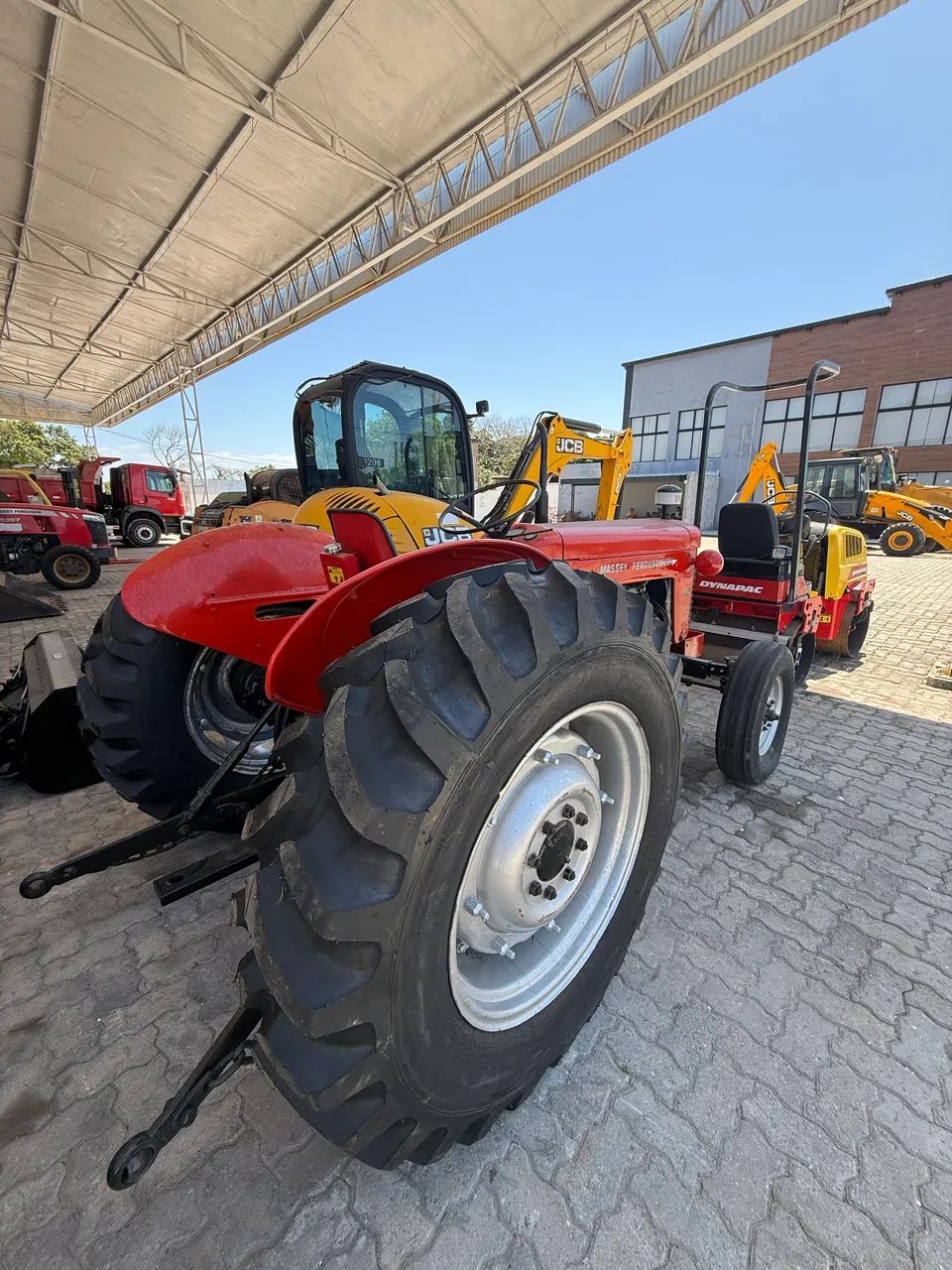 Trator MF 65x - Foto 3