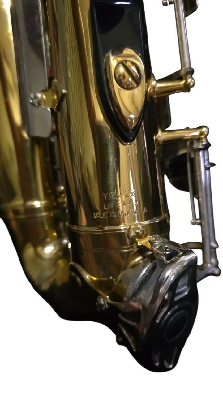 Saxofone Alto Yamaha YAS-26  - Foto 3