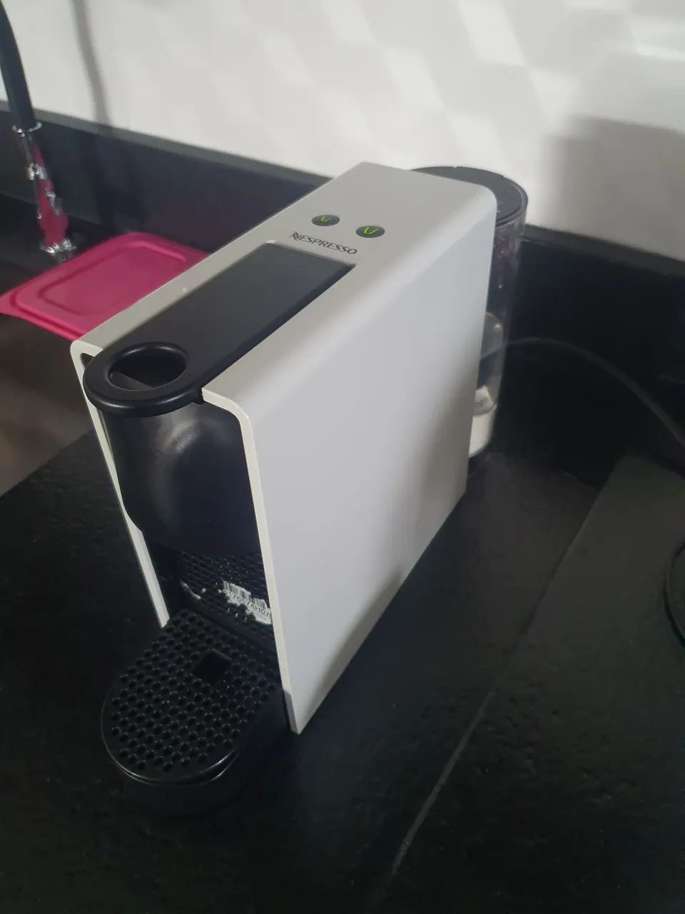 Cafeteira Nespresso RETIRADA DE PEÇAS!
