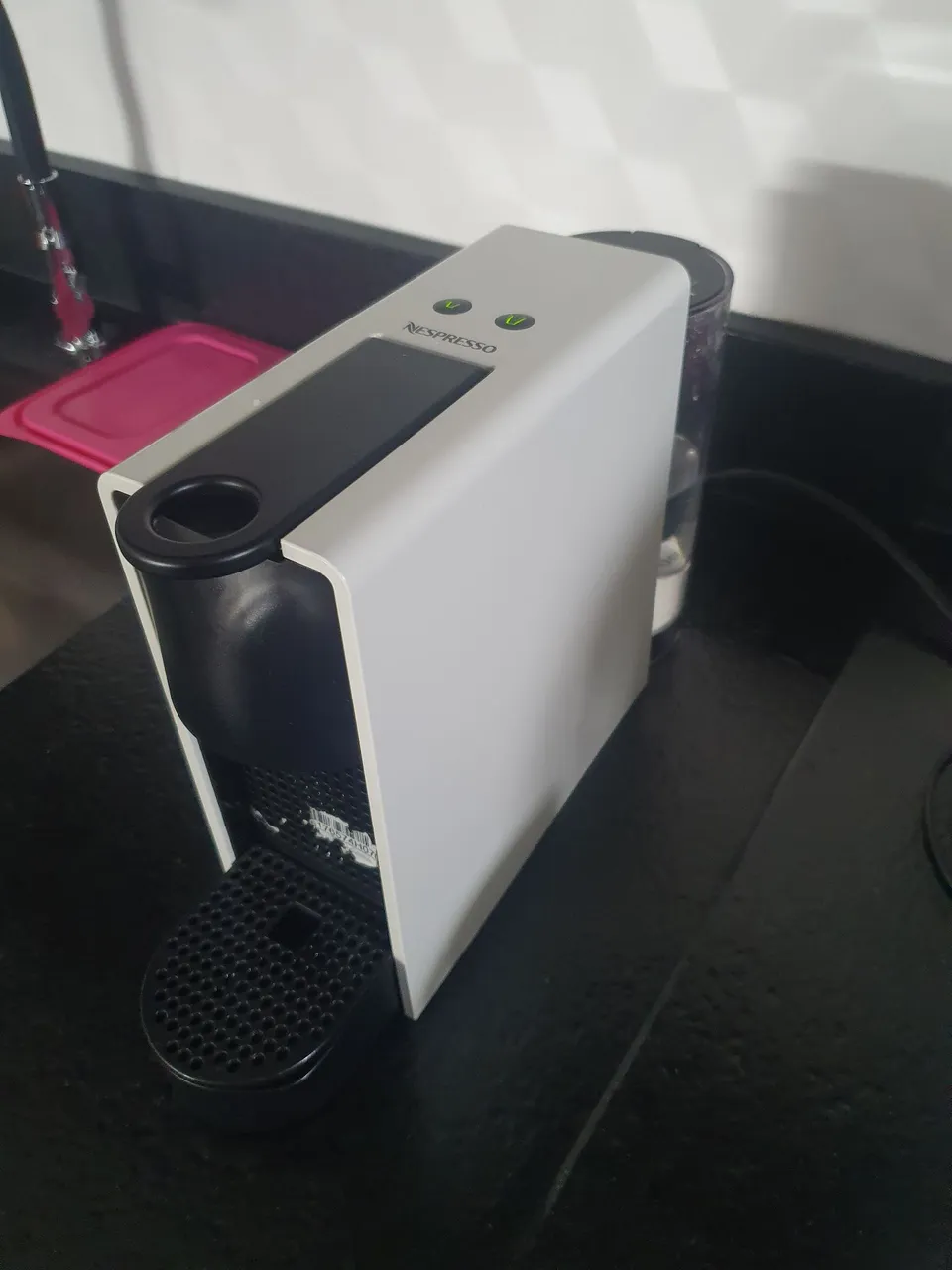 Cafeteira Nespresso RETIRADA DE PEÇAS!