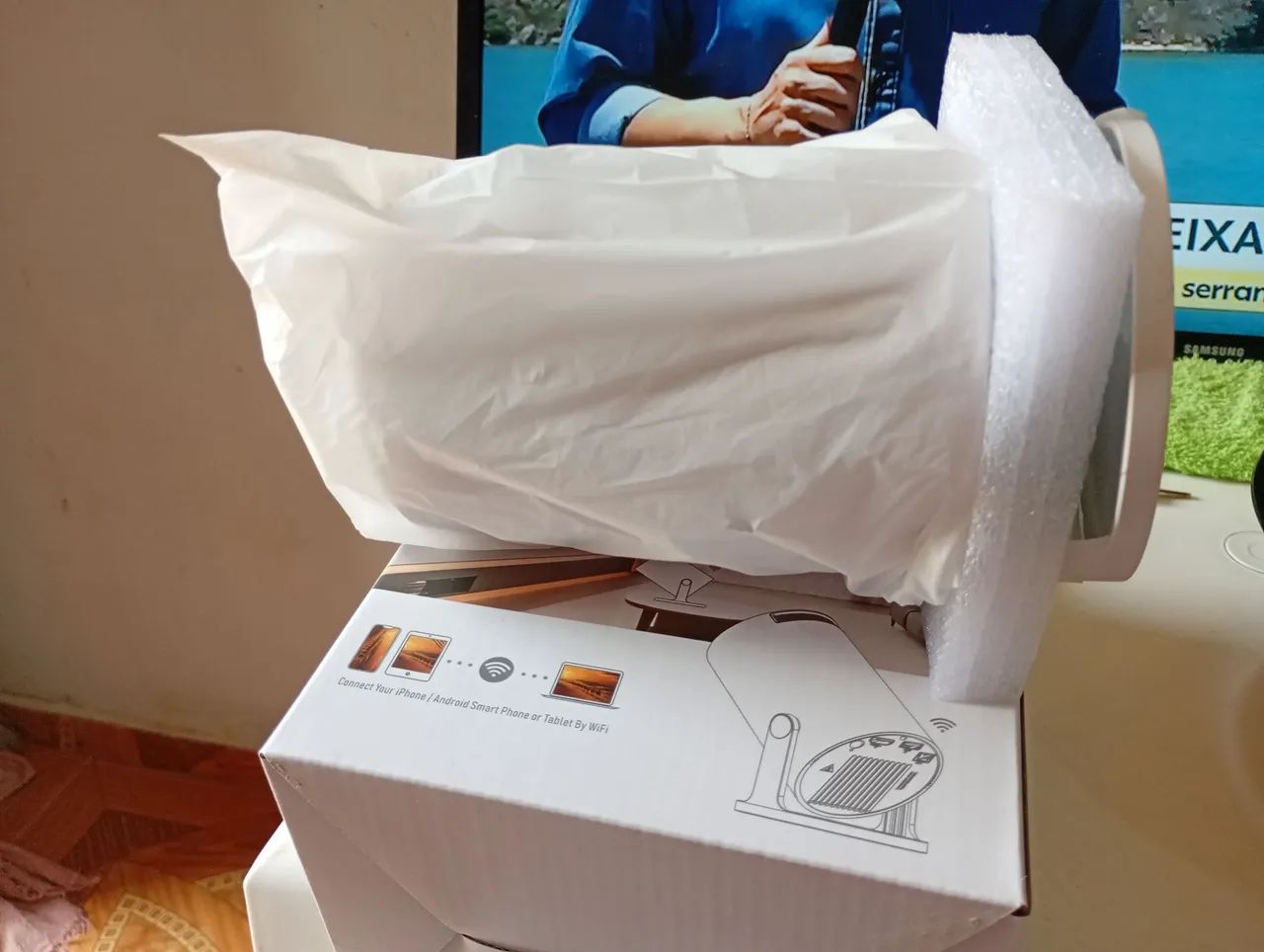 Vendo esse projetor zerado na caixa  - Foto 4