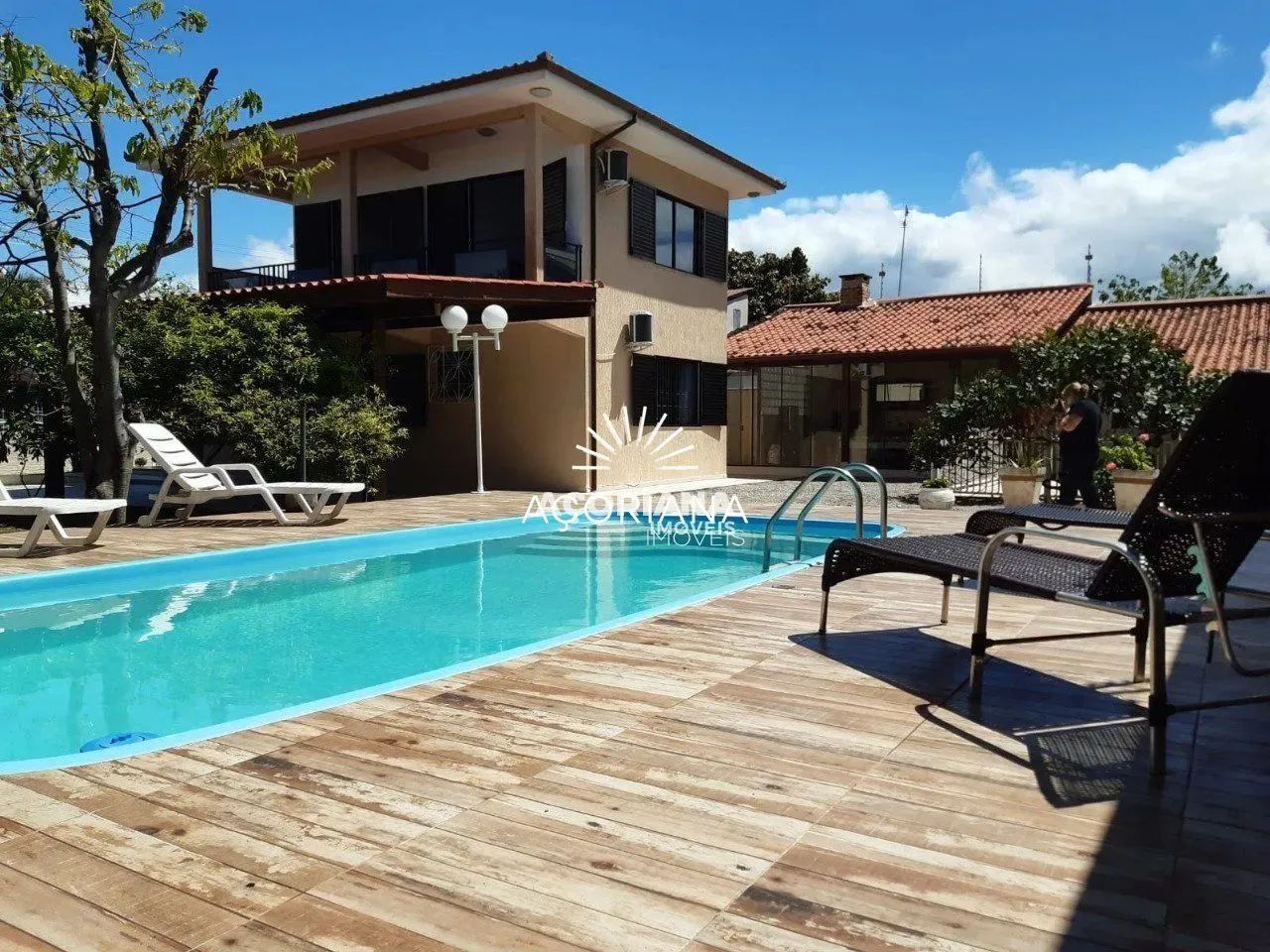 Casa 4 dormitórios para alugar Campeche Florianópolis/SC