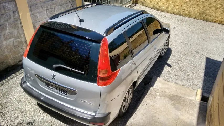 Peugeot 207 SW 1.4 Flex - Foto 2