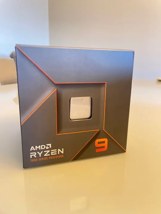 Processador AMD Ryzen 9 7900 - Novo