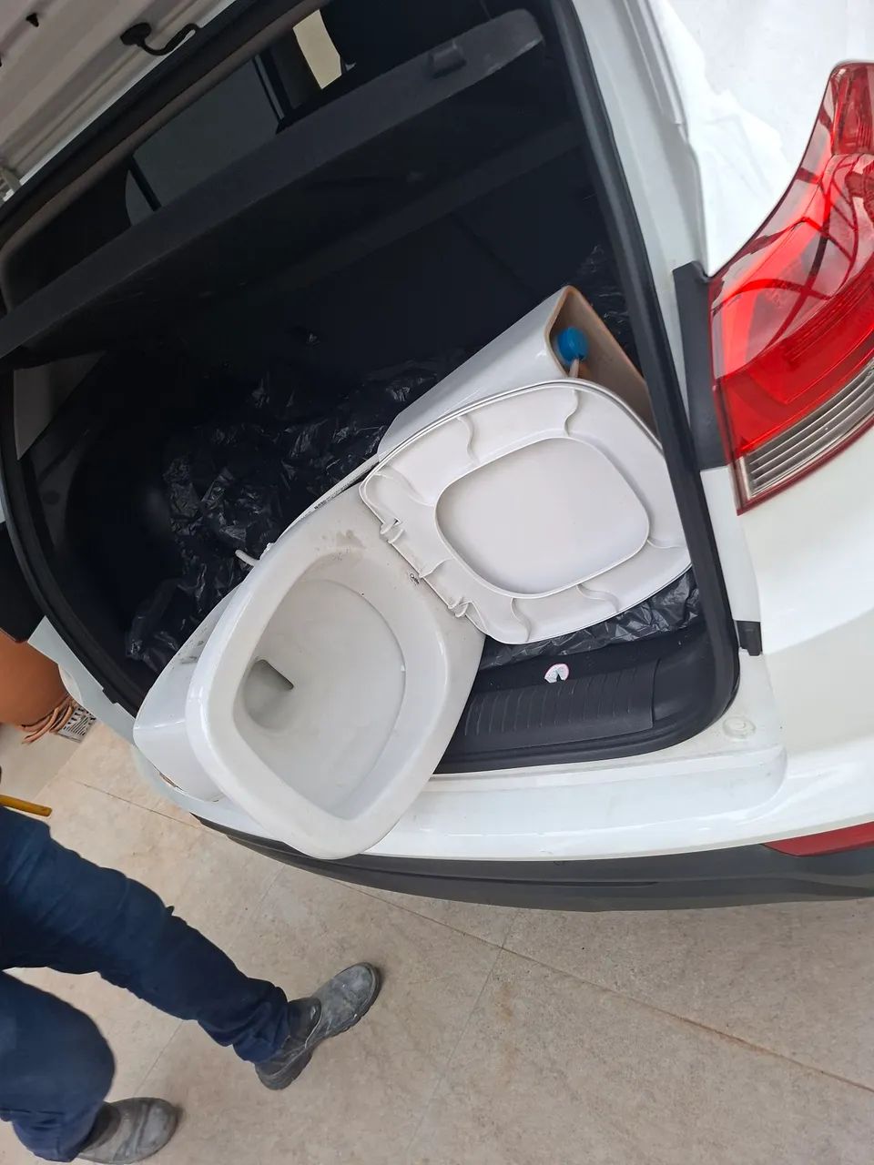 Celite Complete Toilet
