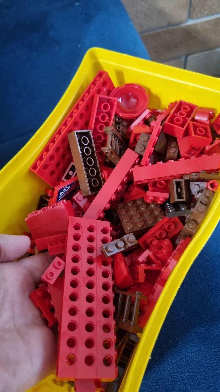LEGO - Lote com 350 Peças - Tons Vermelho e Marrom - Foto 3