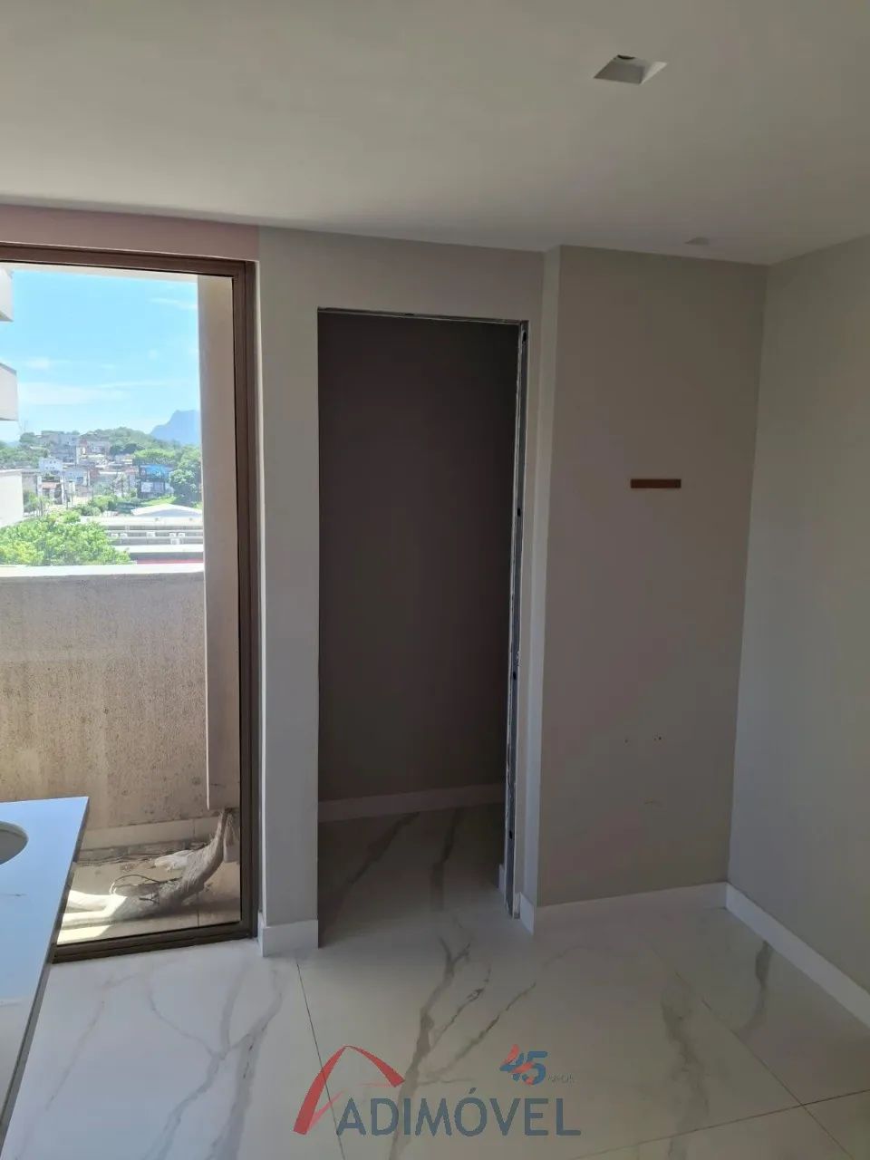 Sala Comercial com 45m² na Mata da Praia!. - Foto 5