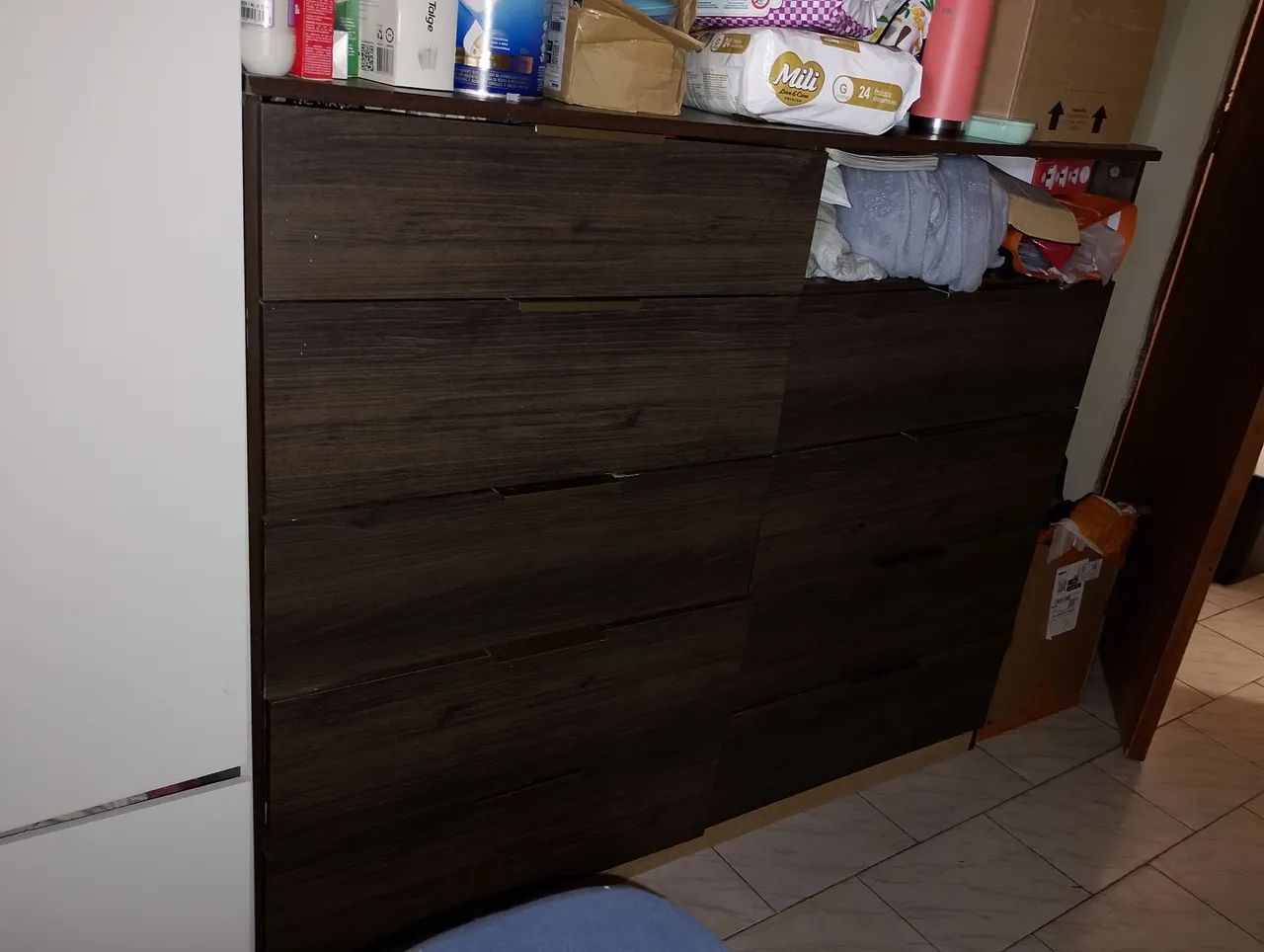 Estou vendendo guarda roupa e cômoda 