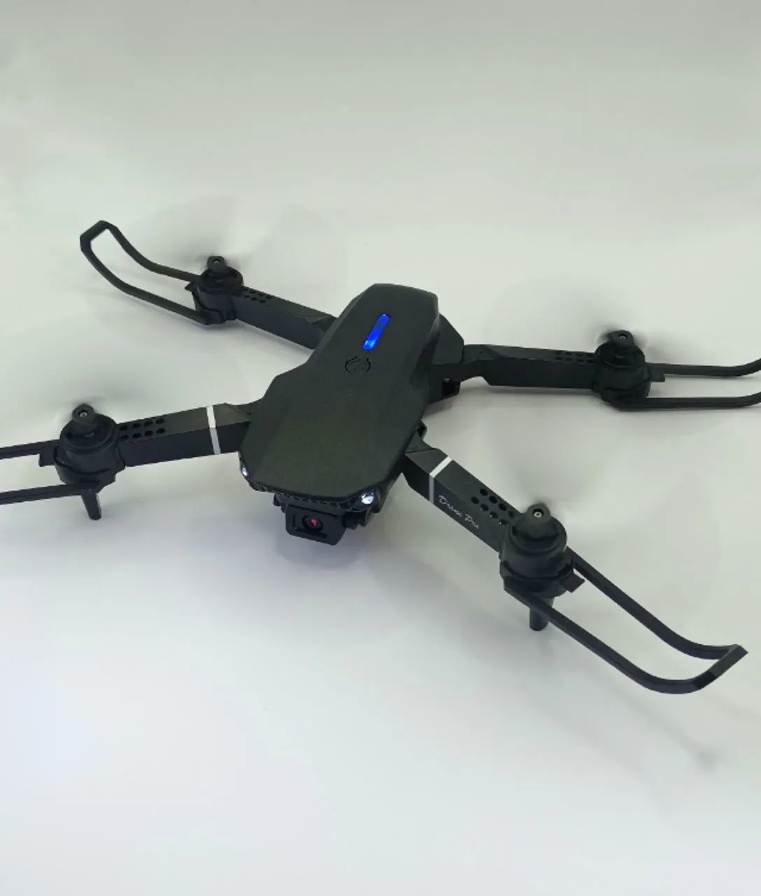 Mini Drone E88 Pro Com Câmera Dupla - Foto 3