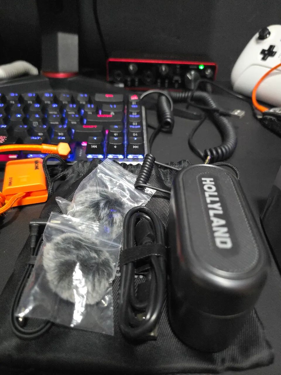 Microfone Hollyland M2s COMBO WIRELES NOVO
