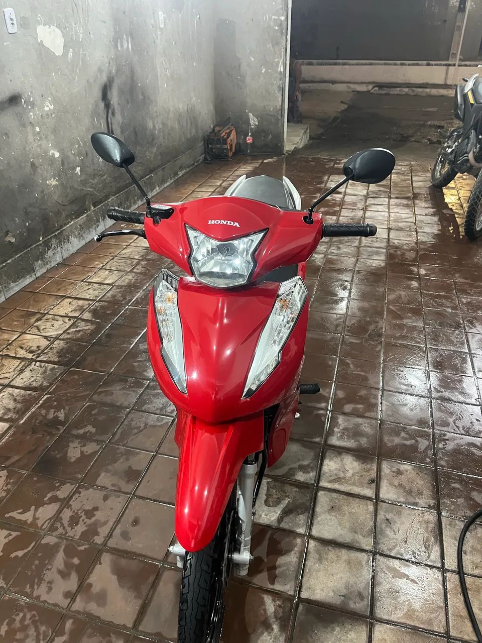 Biz 125Ex 2024