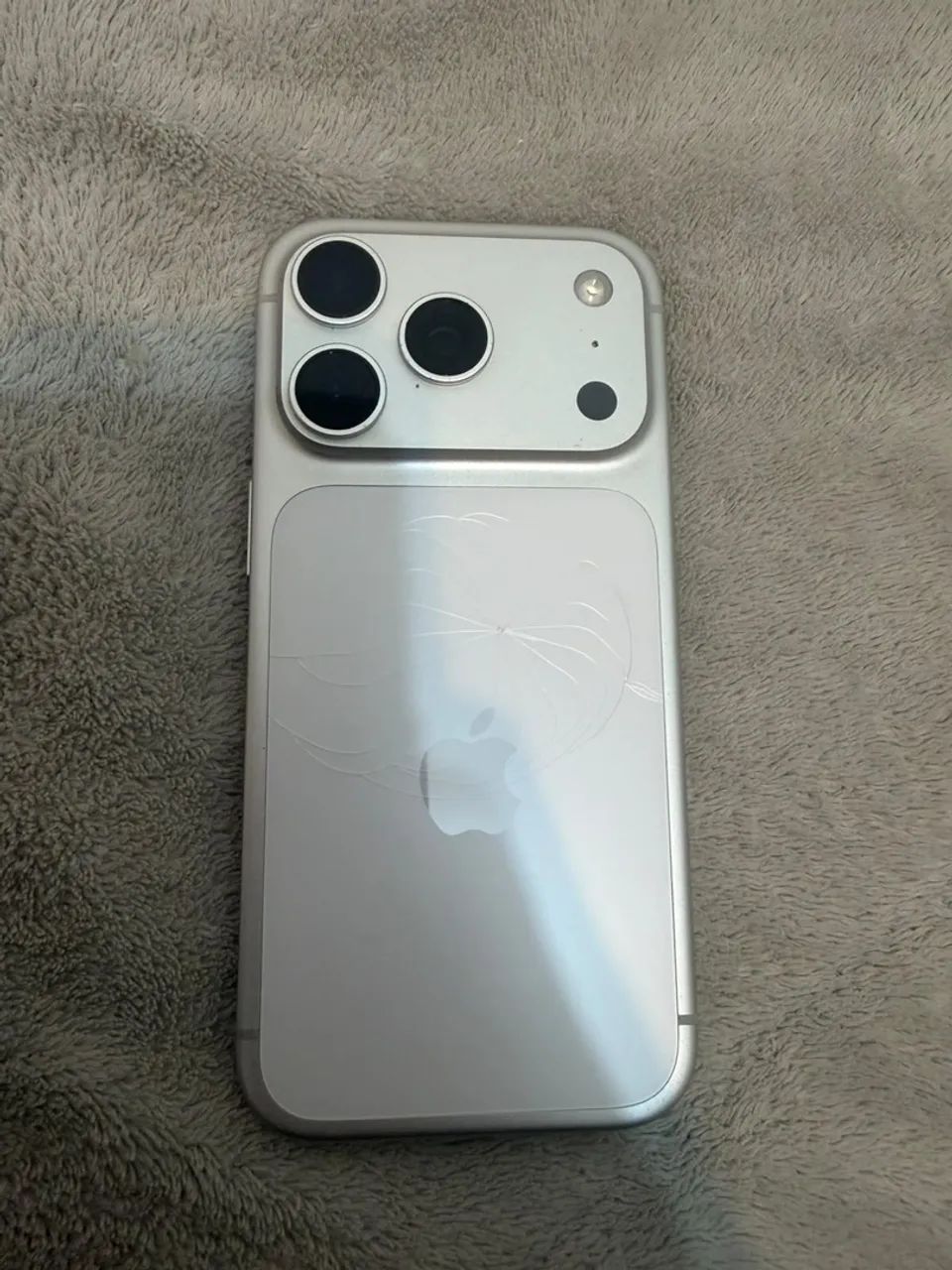 Iphone 17 Pro 256GB - Foto 2