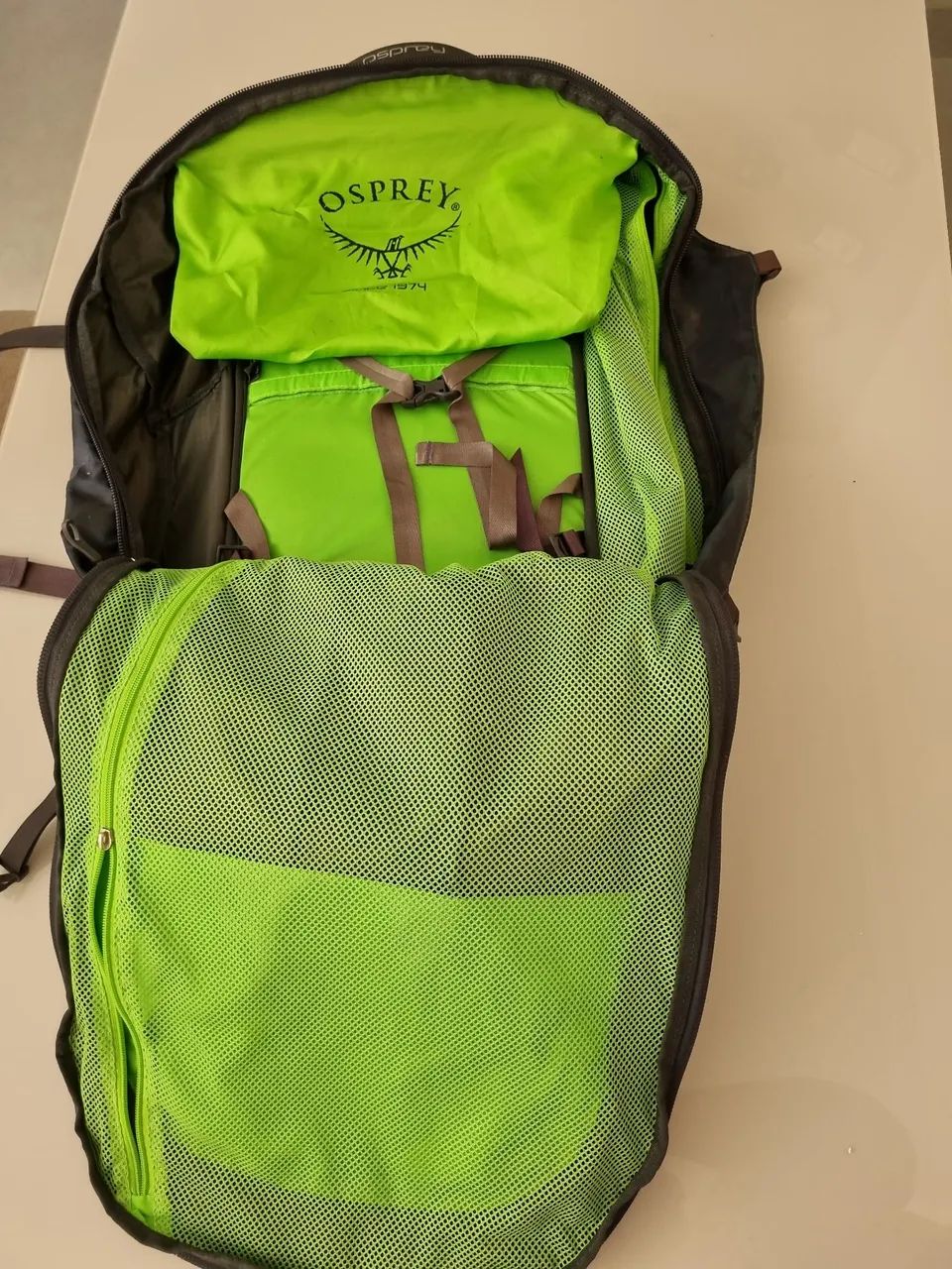 Mochila Osprey Farpoint 80L Original Mochilão Viagem Camping - Foto 5