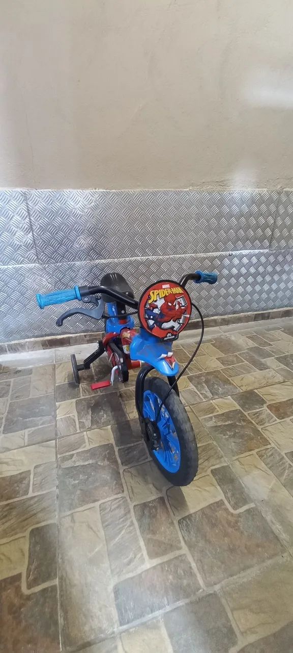 Bicicleta homem aranha