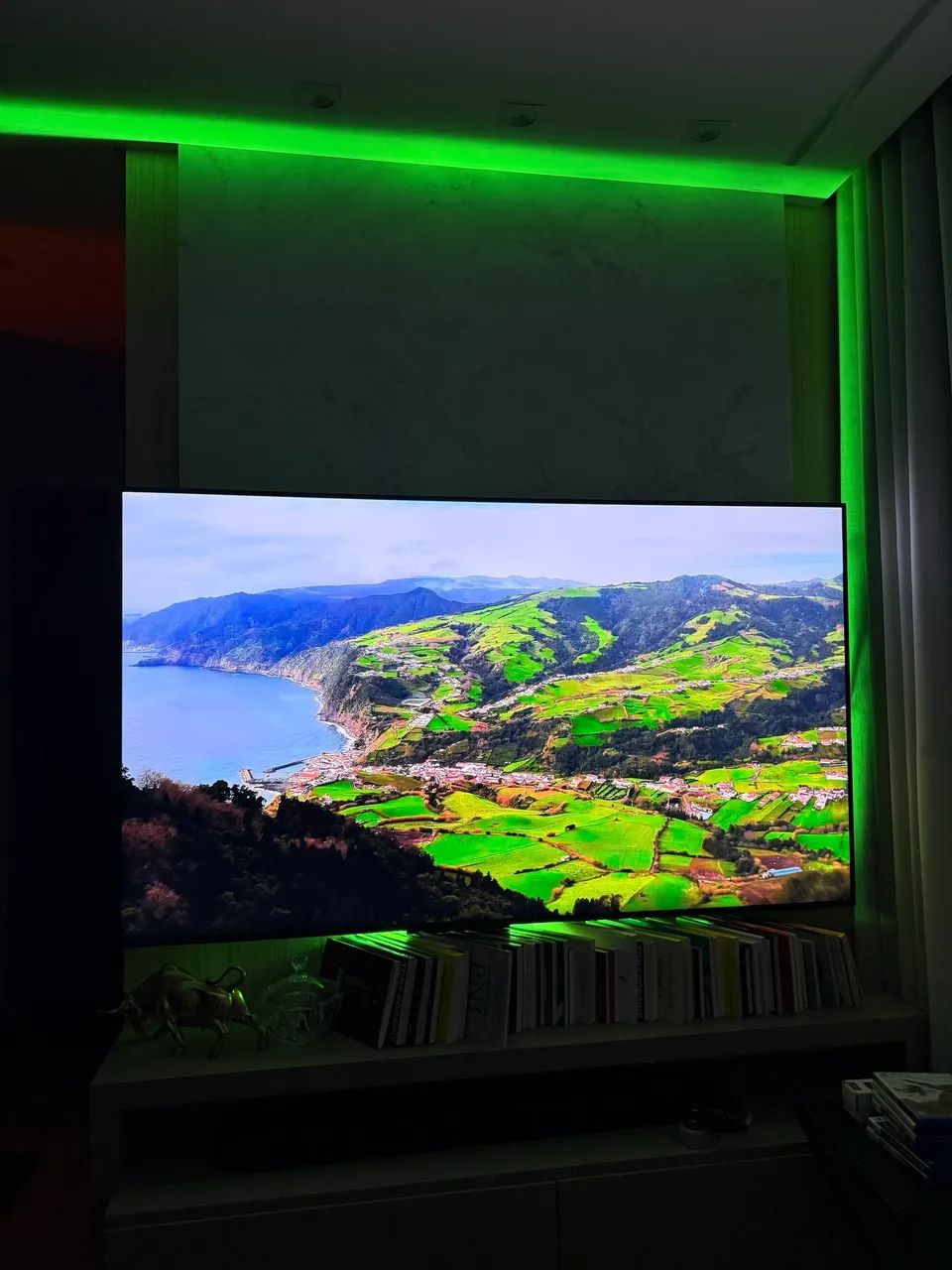 Smart TV Samsung 70 polegadas 4K - Wi-Fi, Alexa, Jogos, Ultrafino - Foto 2
