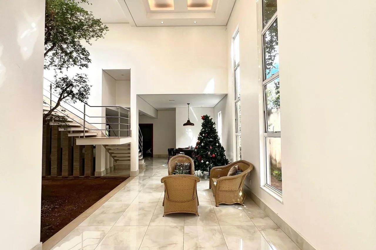 Casa à Venda - São Luíz, 6 Quartos, 600 m2