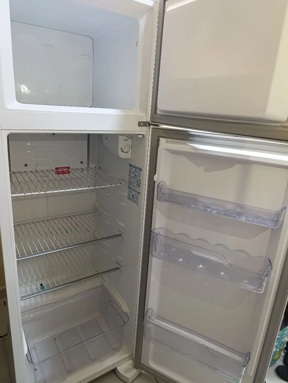 Refrigerador Eletrolux defrost 2 portas  - Foto 3