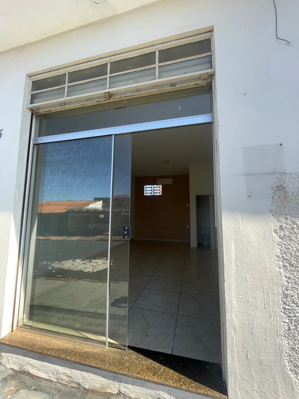 Salão comercial 