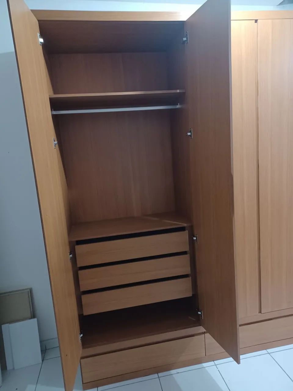 Guarda Roupa 4 portas - Foto 3
