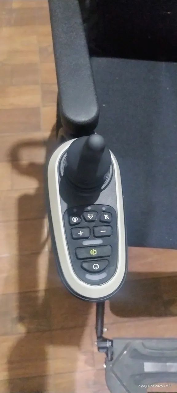 ? Cadeira de Rodas Elétrica Nova ? - Foto 3
