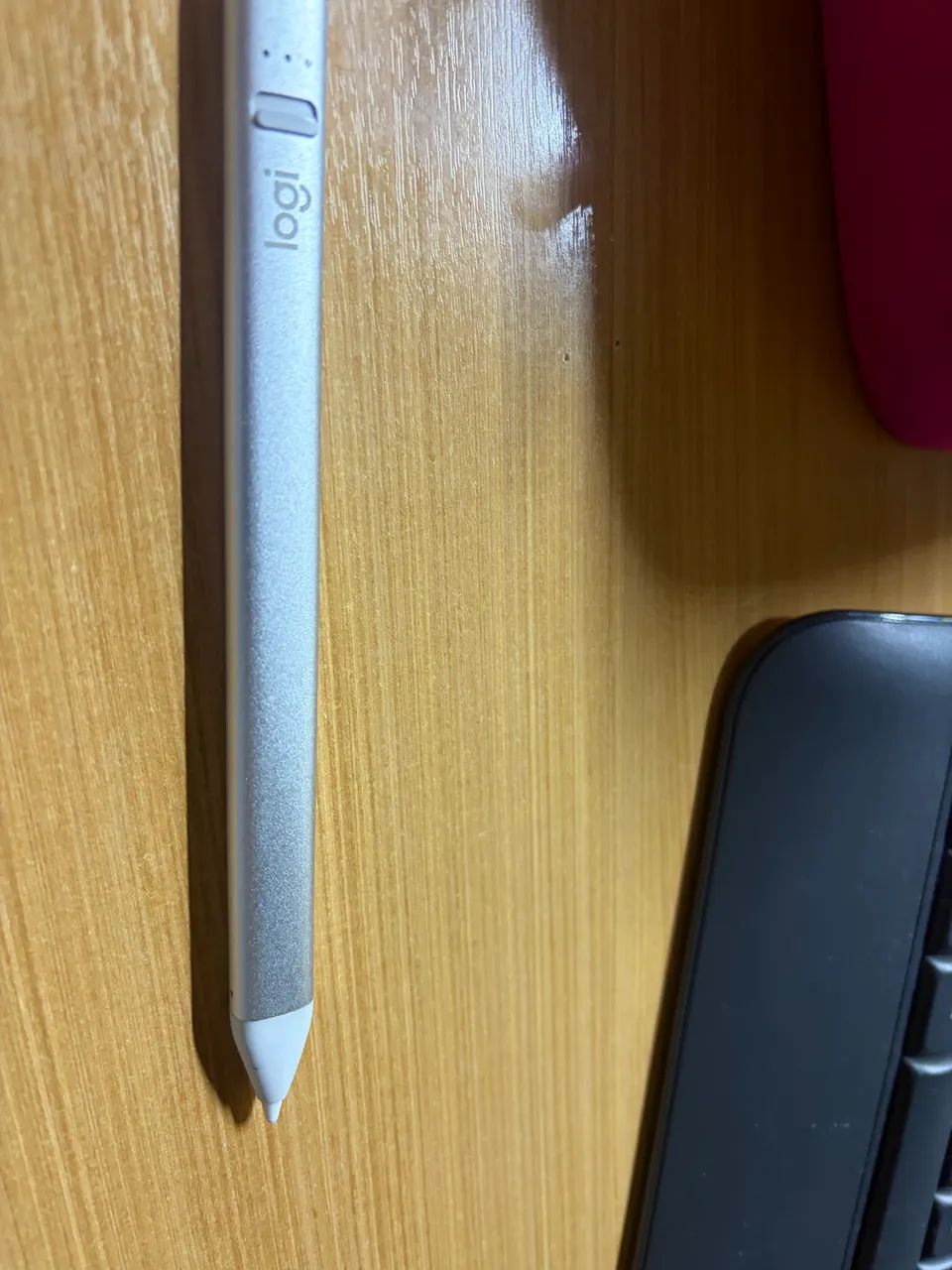 Caneta logitech para iPad 