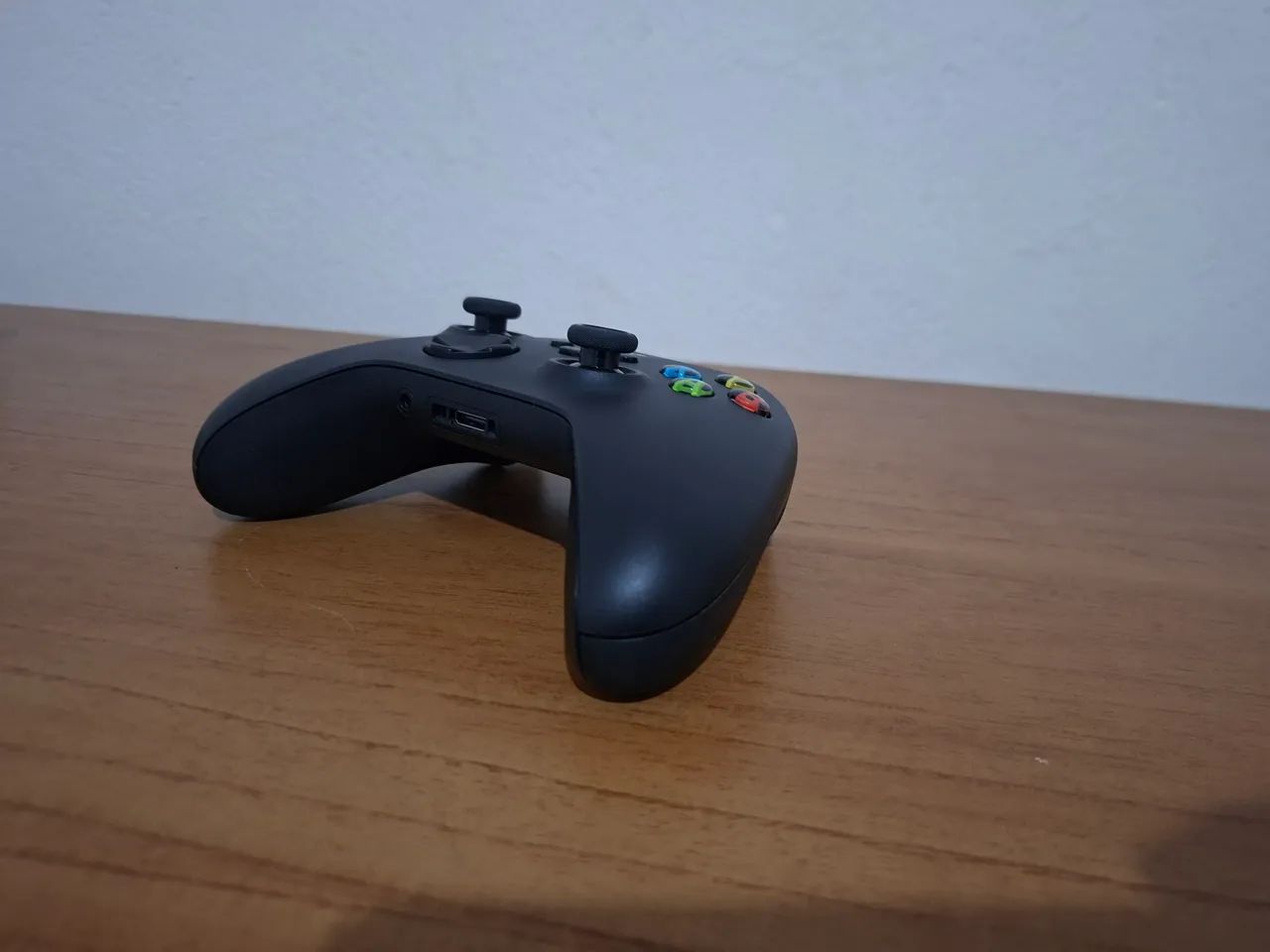 Controle Xbox One S - Foto 4